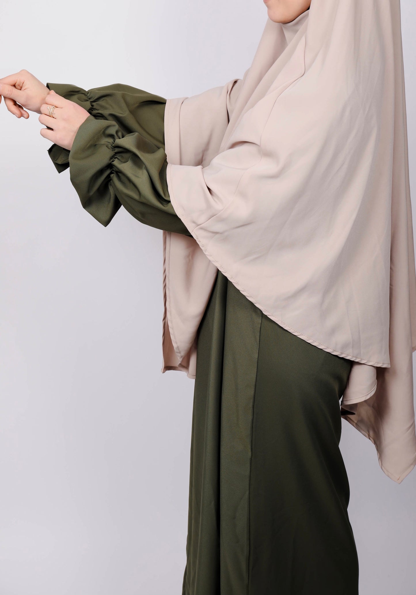 Abaya manches tulipes